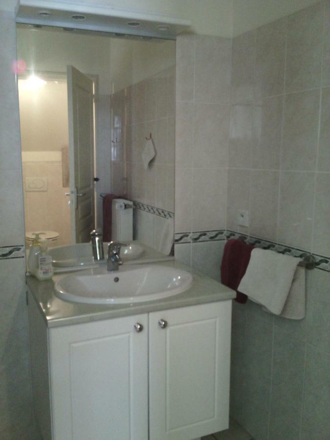 Bed and Breakfast La Roche Saint-Etienne-en-Cogles Экстерьер фото