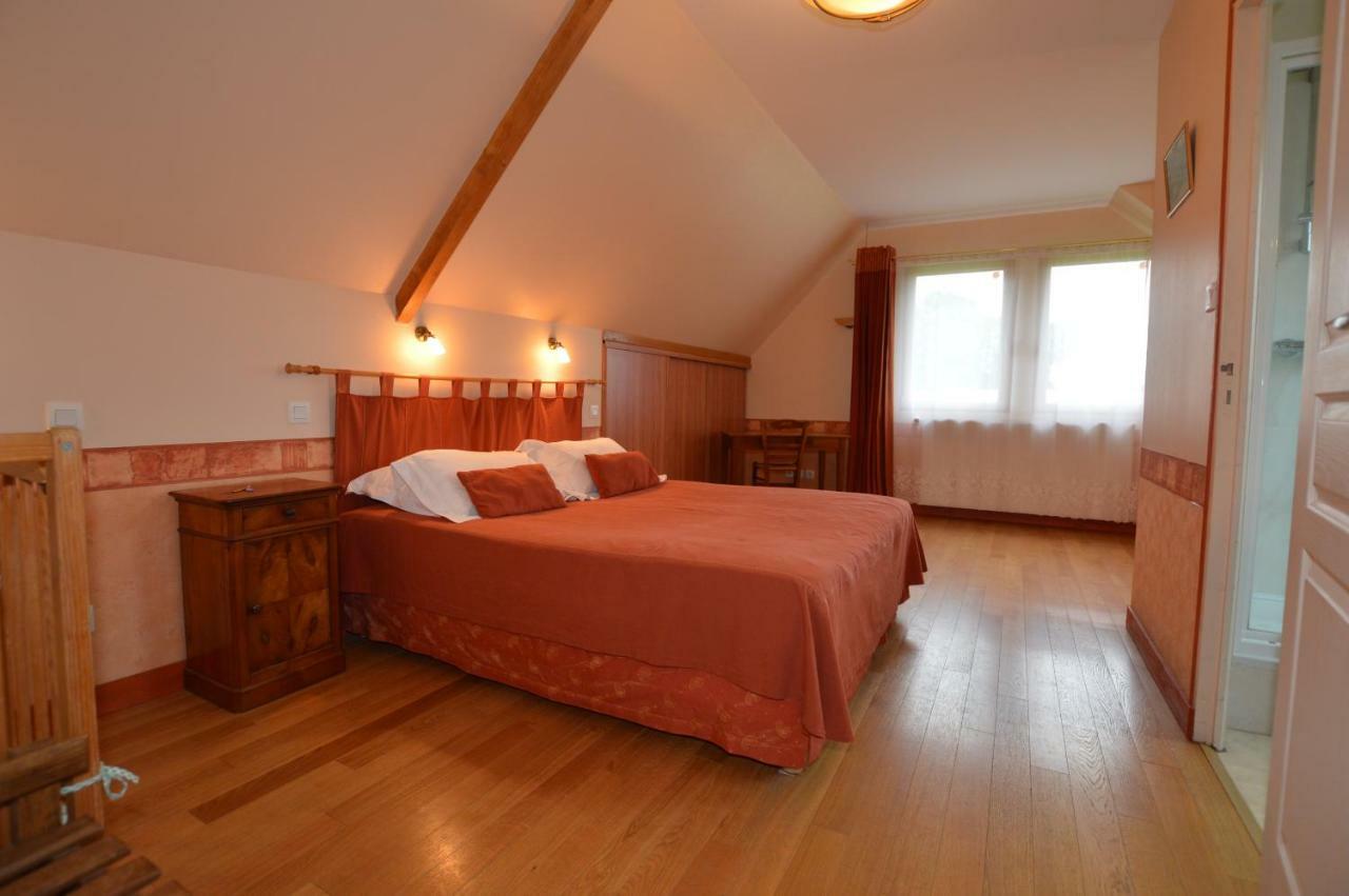 Bed and Breakfast La Roche Saint-Etienne-en-Cogles Экстерьер фото
