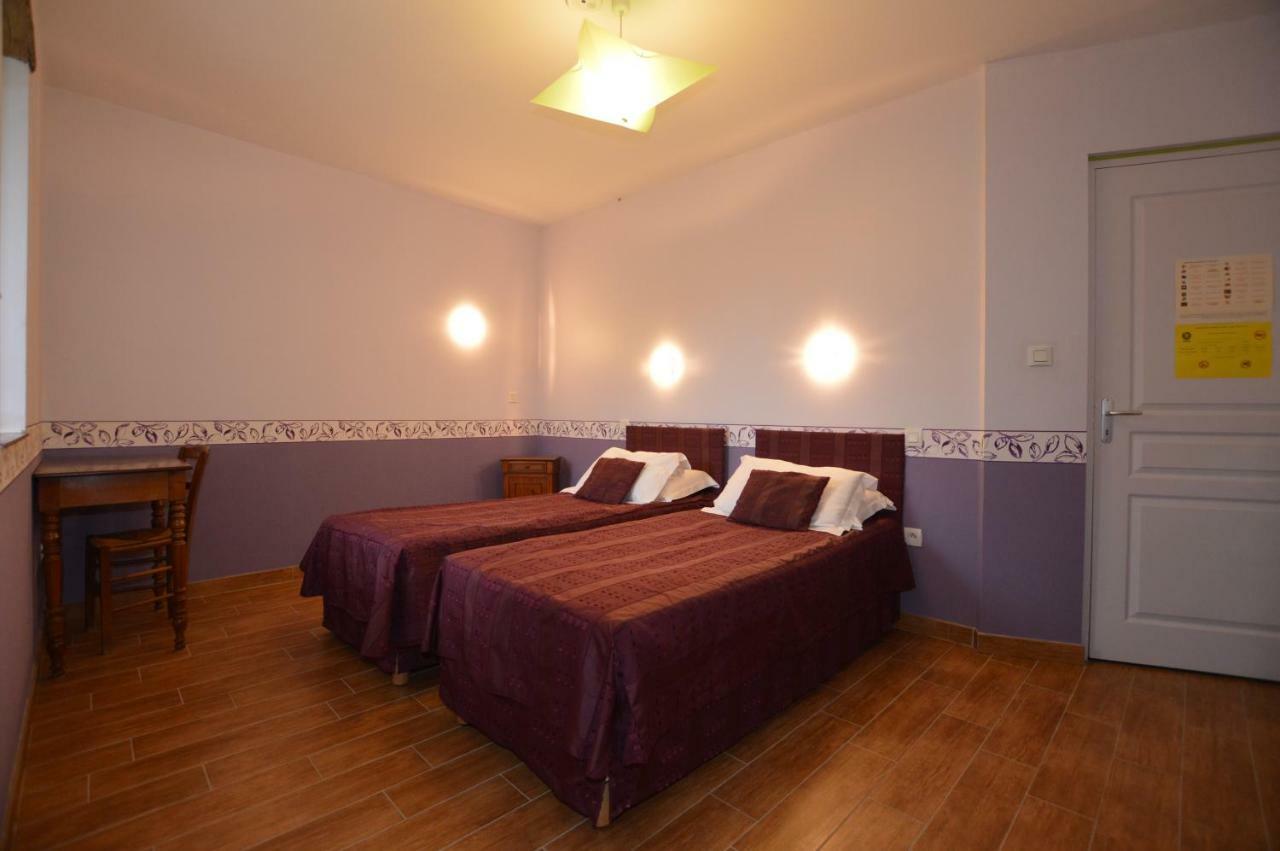 Bed and Breakfast La Roche Saint-Etienne-en-Cogles Экстерьер фото